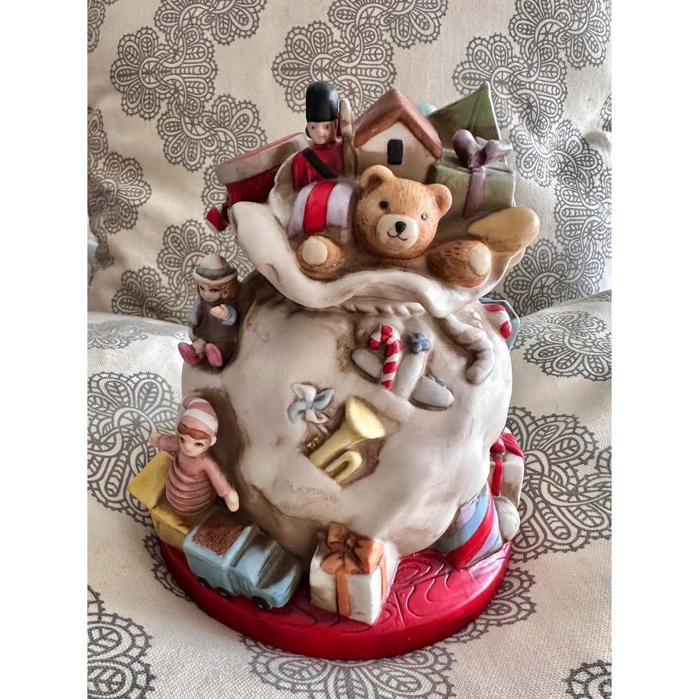 Schmid Musical Collectibles Santa Sack Toys Nutcracker Teddy Bear Music Box 1988
